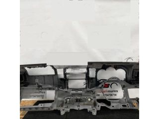 bontott TOYOTA HILUX Műszerfal Héj