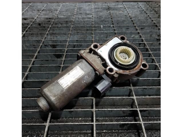 bontott TOYOTA HILUX Osztómű Állító Motor