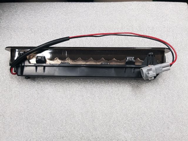 bontott TOYOTA HILUX Pótféklámpa