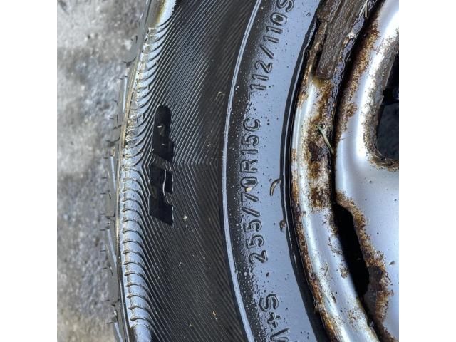 bontott TOYOTA HILUX Pótkerék