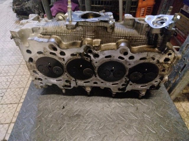 bontott TOYOTA IQ Hengerfej