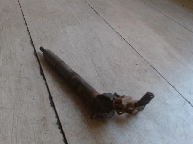 bontott TOYOTA IQ Porlasztó (1 db)