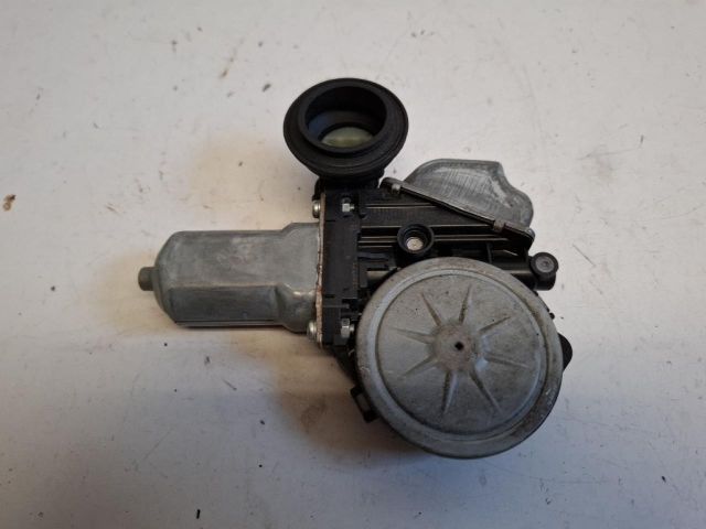 bontott TOYOTA IQ Bal első Ablakemelő Motor