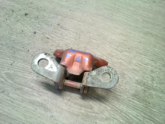 bontott TOYOTA IQ Bal első Zsanér