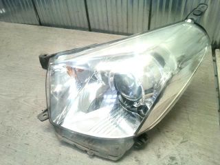 bontott TOYOTA IQ Bal Fényszóró