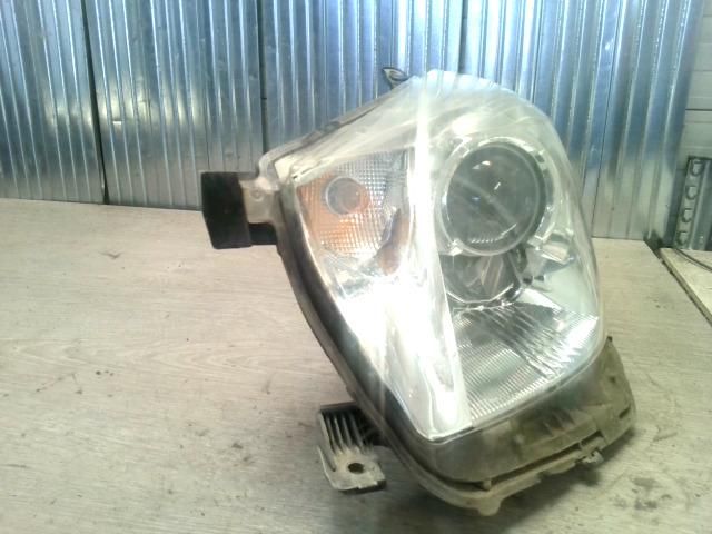 bontott TOYOTA IQ Bal Fényszóró