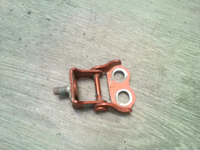 bontott TOYOTA IQ Csomagtérajtó Jobb Zsanér