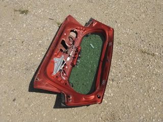 bontott TOYOTA IQ Csomagtérajtó (Részeivel)