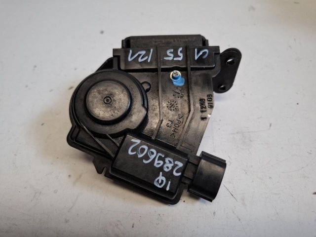 bontott TOYOTA IQ Csomagtérajtó Zárszerkezet