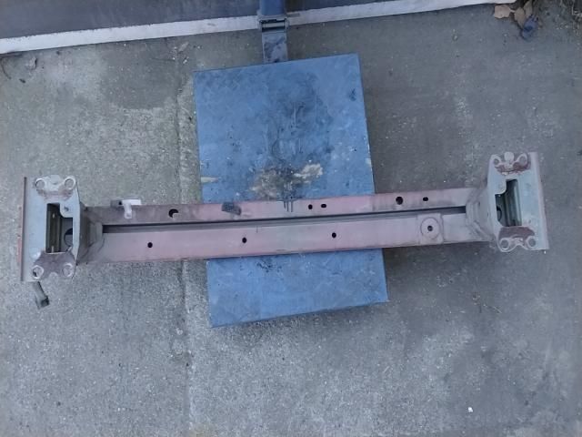 bontott TOYOTA IQ Első Lökhárító Merevítő (Fém)