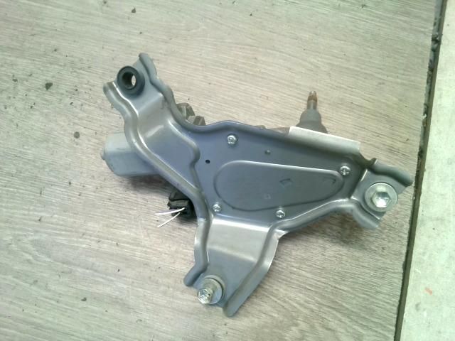 bontott TOYOTA IQ Hátsó Ablaktörlő Motor