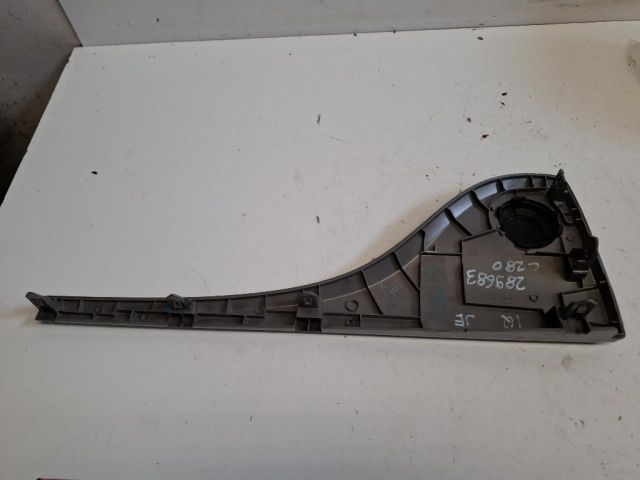 bontott TOYOTA IQ Jobb első Ajtó Kárpit Díszléc