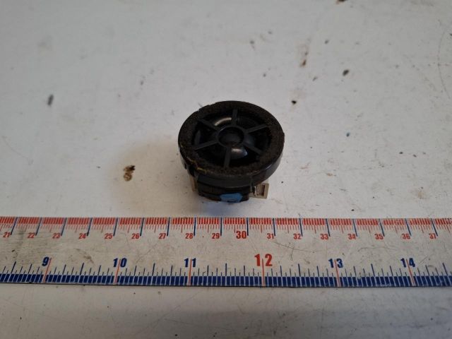 bontott TOYOTA IQ Jobb első Hangszóró