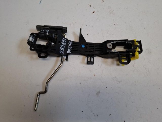 bontott TOYOTA IQ Jobb első Külső Kilincsfészek