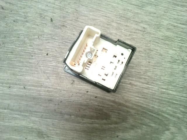 bontott TOYOTA IQ Tükör Kapcsoló