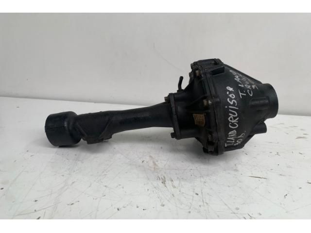 bontott TOYOTA LAND CRUISER Első Differenciálmű