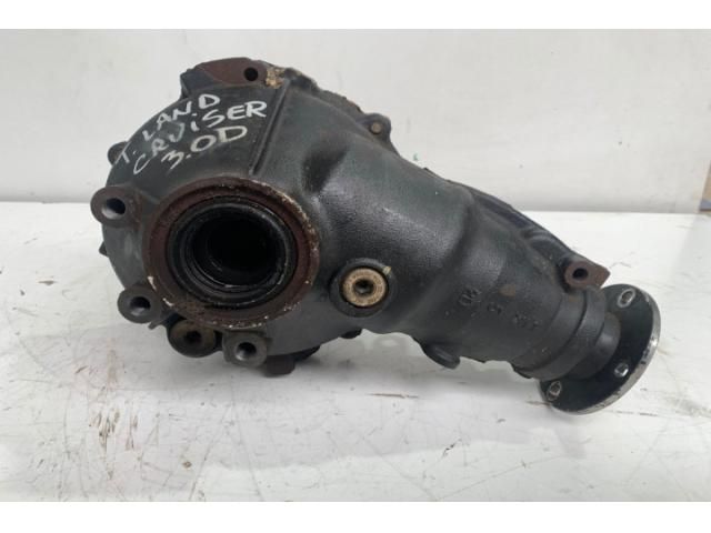 bontott TOYOTA LAND CRUISER Első Differenciálmű