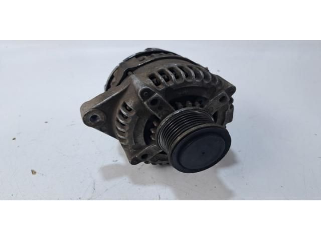 bontott TOYOTA LAND CRUISER Generátor