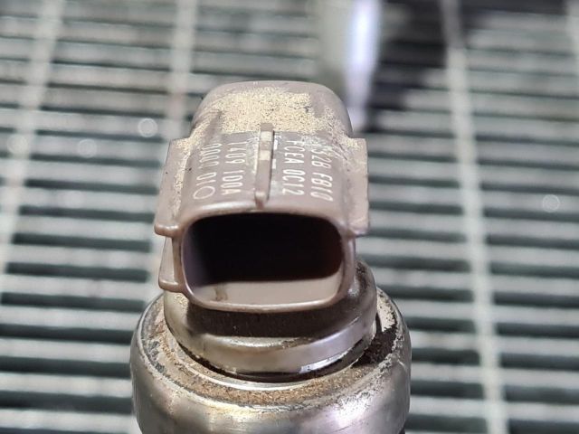 bontott TOYOTA LAND CRUISER Porlasztó (1 db)