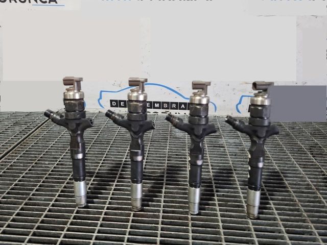 bontott TOYOTA LAND CRUISER Porlasztó (1 db)