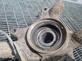 bontott TOYOTA LAND CRUISER Jobb első Csonkállvány