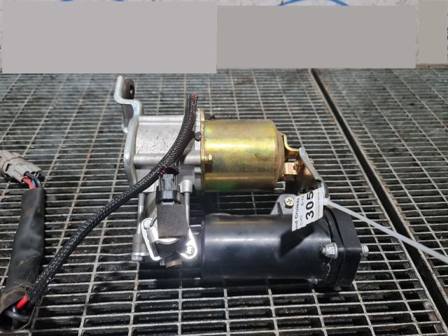 bontott TOYOTA LAND CRUISER Légkompresszor