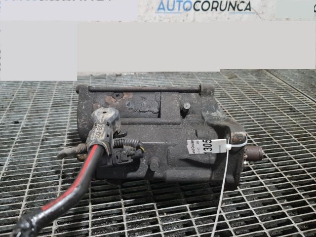 bontott TOYOTA LAND CRUISER Önindító