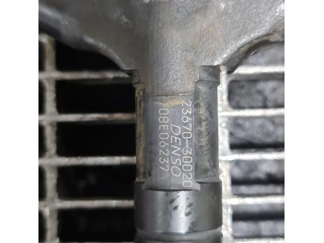 bontott TOYOTA LAND CRUISER Porlasztó (1 db)