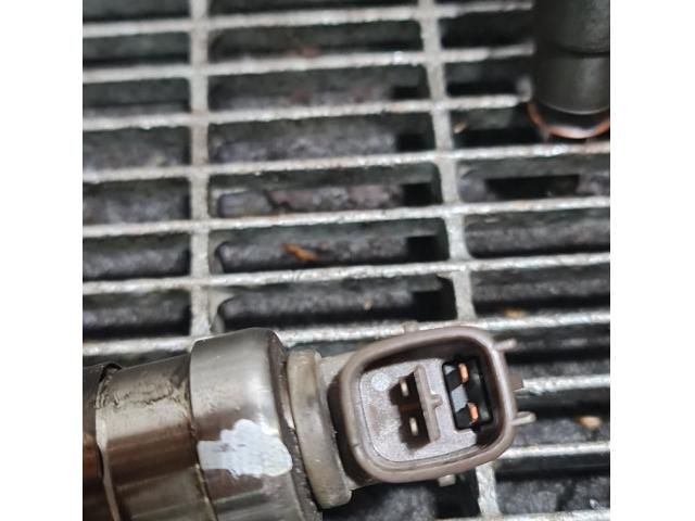 bontott TOYOTA LAND CRUISER Porlasztó (1 db)