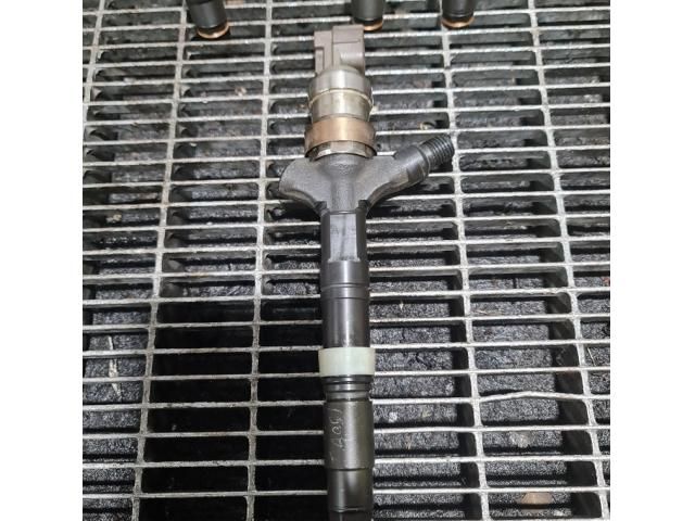 bontott TOYOTA LAND CRUISER Porlasztó (1 db)