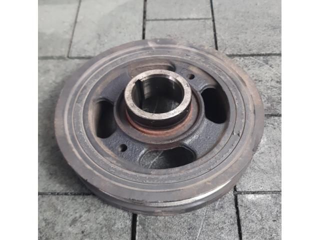 bontott TOYOTA LAND CRUISER Főtengely Szíjtárcsa