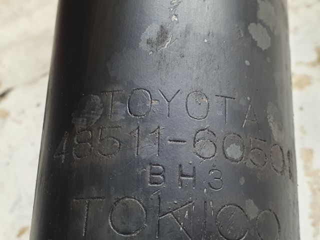 bontott TOYOTA LAND CRUISER Bal első Lengéscsillapító