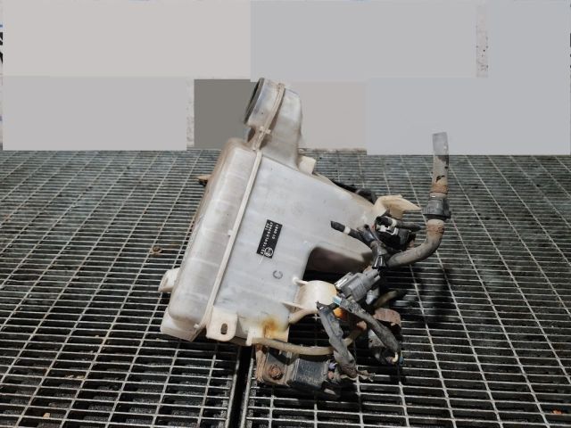 bontott TOYOTA LAND CRUISER Ablakmosó Tartály