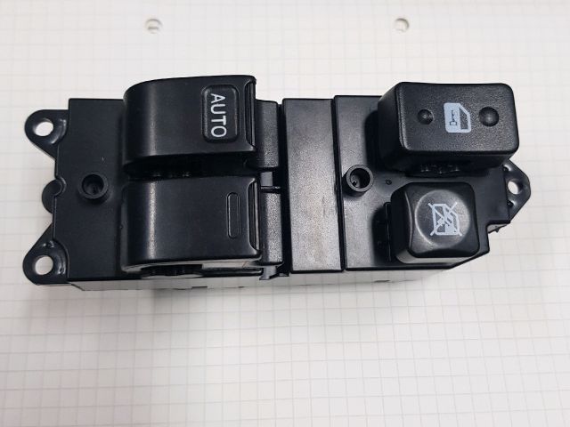 bontott TOYOTA LAND CRUISER Bal első Ablakemelő Kapcsoló