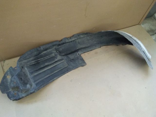 bontott TOYOTA LAND CRUISER Bal első Dobbetét (Kerékjárati, Műanyag)