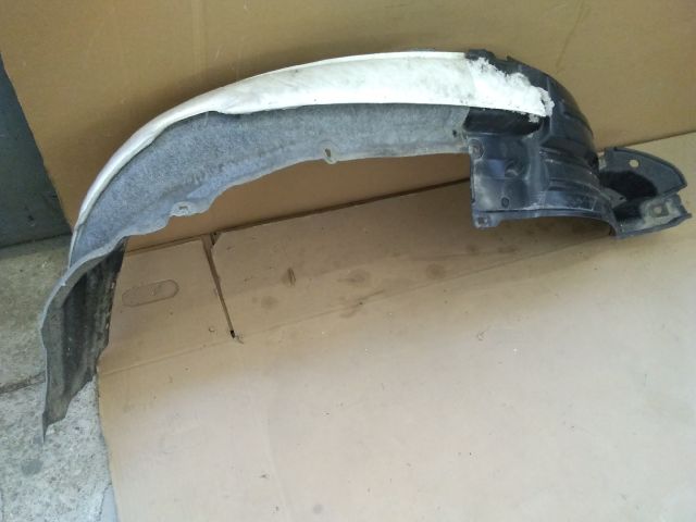 bontott TOYOTA LAND CRUISER Bal első Dobbetét (Kerékjárati, Műanyag)