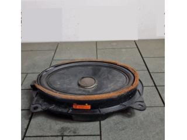 bontott TOYOTA LAND CRUISER Bal első Hangszóró