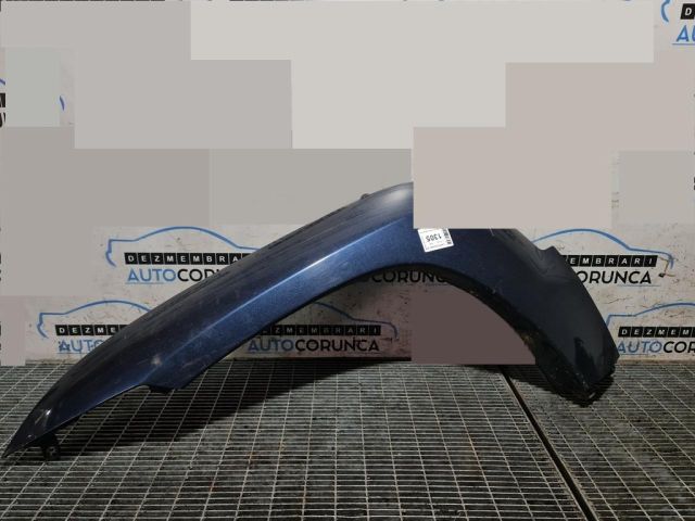 bontott TOYOTA LAND CRUISER Bal első Sárvédő Szélesítő