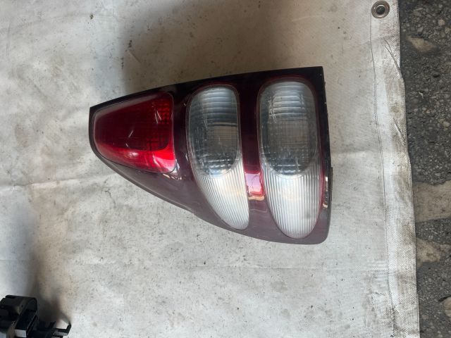 bontott TOYOTA LAND CRUISER Bal Hátsó Lámpa