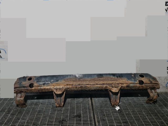 bontott TOYOTA LAND CRUISER Első Lökhárító Merevítő (Fém)