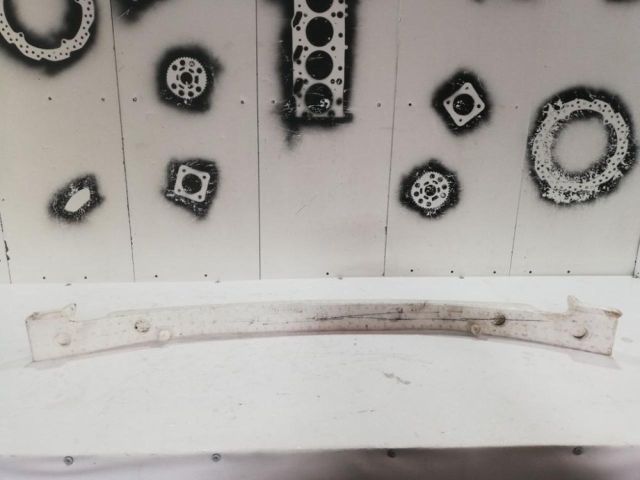 bontott TOYOTA LAND CRUISER Első Lökhárító Ütközés Elnyelő Hab