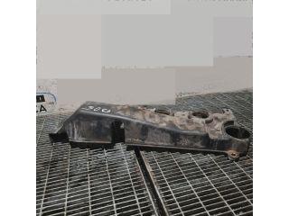 bontott TOYOTA LAND CRUISER Felső Hűtőburkolat