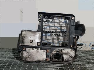 bontott TOYOTA LAND CRUISER Felső Hűtőburkolat