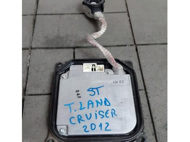 bontott TOYOTA LAND CRUISER Fényszóró Elektronika