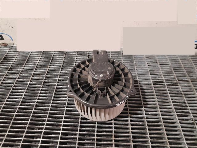 bontott TOYOTA LAND CRUISER Fűtőmotor (Klímás)