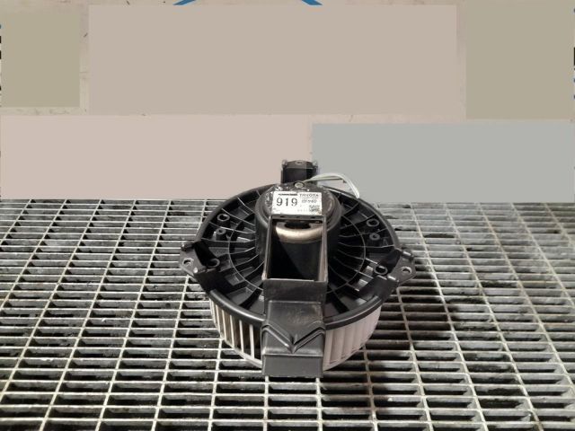 bontott TOYOTA LAND CRUISER Fűtőmotor (Klímás)