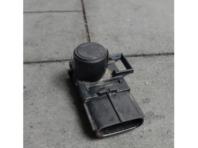 bontott TOYOTA LAND CRUISER Hátsó Tolatóradar Fej