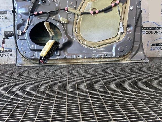 bontott TOYOTA LAND CRUISER Jobb első Ajtó (Üres lemez)