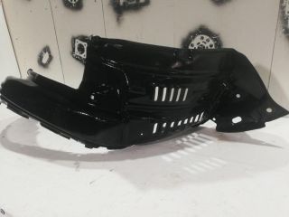 bontott TOYOTA LAND CRUISER Jobb első Dobbetét (Kerékjárati, Műanyag)