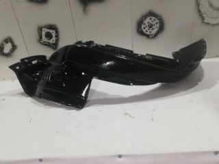 bontott TOYOTA LAND CRUISER Jobb első Dobbetét (Kerékjárati, Műanyag)